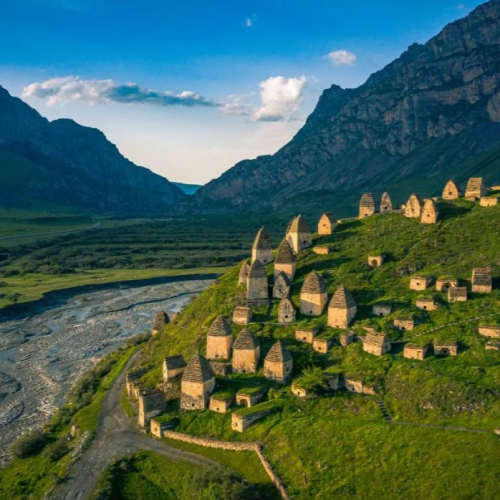 Осетинские выходные: уютный Владикавказ и впечатляющие ущелья