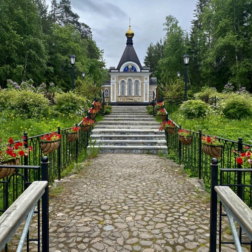 Трансфер на Валаам + водная прогулка по Ладожским шхерам в мини-группе
