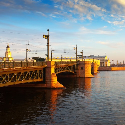 Романтика и тайны невских берегов