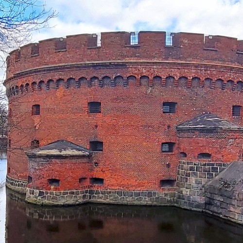 Калининград, балтийские курорты, малые города: индивидуально по главным локациям