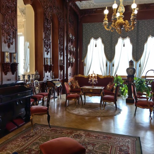 Юсуповский дворец: парадные залы, жилые покои и убийство Григория Распутина