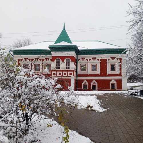 Эхо прошлого: с историком по Калуге и Полотняному Заводу (индивидуально)