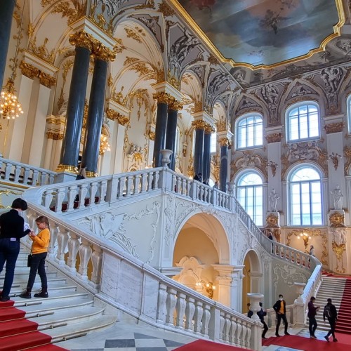 Новый взгляд на Эрмитаж (билеты без очереди включены)