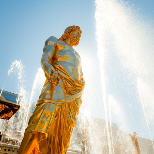 Автобусная экскурсия в Петергоф: Большой дворец, Малый дворец и фонтаны