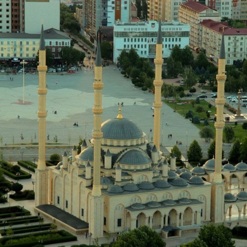 Аудиоэкскурсия по центру и необычным уголкам Грозного