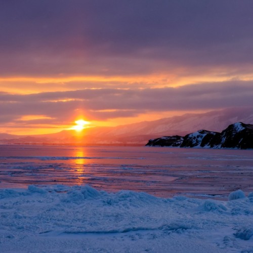 На застывший Байкал в мини-группе: Ольхон с севера на юг и Тажеранские степи