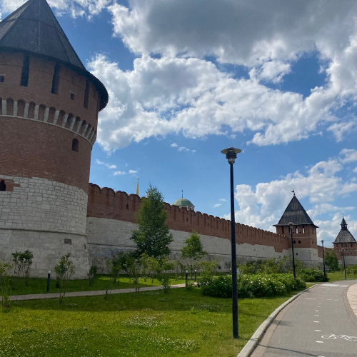 Тула и классики русской литературы (на вашем автомобиле)