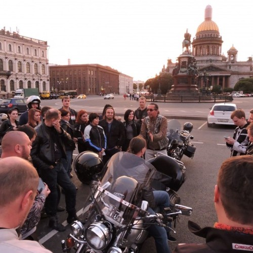 Ленинград — город рока. Экскурсия на мотоциклах