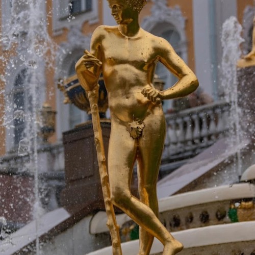 Автобусная экскурсия из Петербурга «Кронштадт — Петергоф»