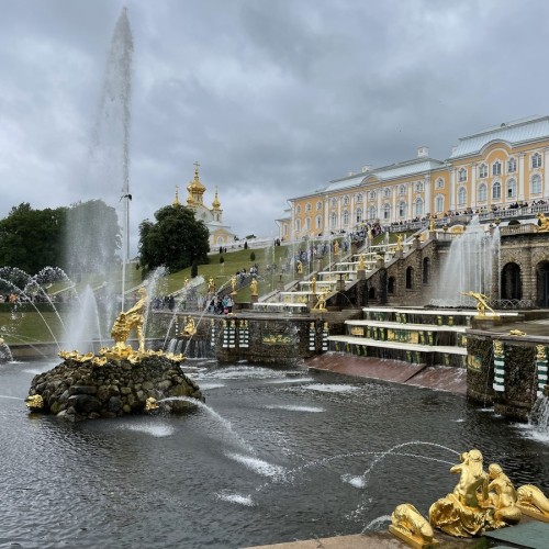 В Петергоф на «Метеоре» с посещением Нижнего парка и фонтанов