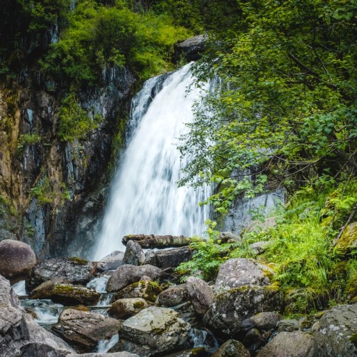 Телецкое озеро: 5 водопадов + смотровая Тилан-Туу (из Горно-Алтайска)