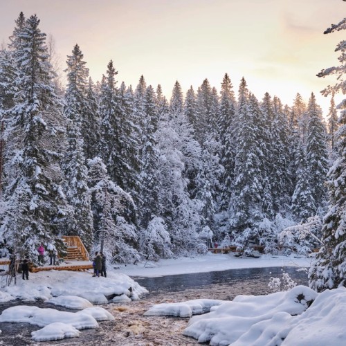 Выходные в Карелии: мини-вояж на поезде из Москвы с посещением Сортавалы и «Рускеалы»