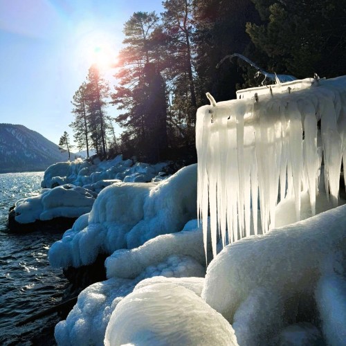Телецкое озеро: водопады, гроты и заповедная тайга