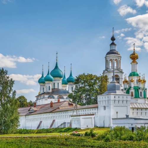 Из Ярославля — в старинный Толгский монастырь