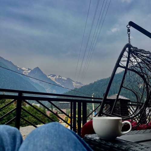 Молодёжный тур в Домбай: лёгкие треккинги, природные чудеса и отель 4* с видом на вершины