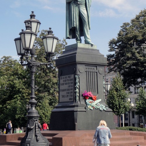 Театрализованное приключение по сказочным уголкам Москвы