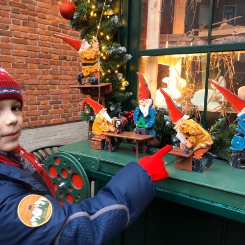 Санкт-Петербург: когда зажигаются елки