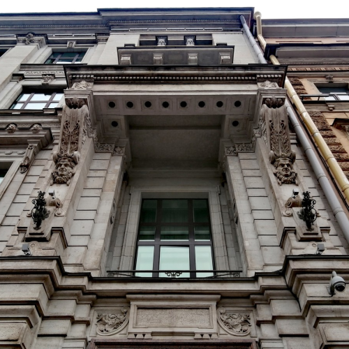 Мобильный квест в Петербурге «Бешеные деньги не знают покоя»