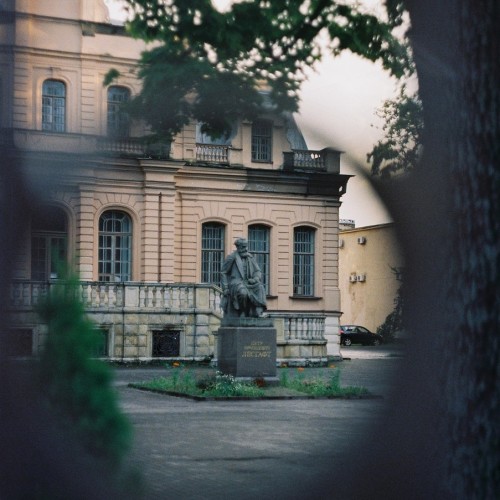 Как раньше: душевная прогулка с фотосессией на плёнку