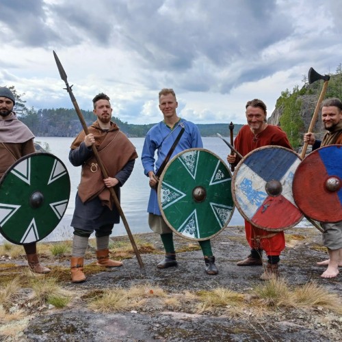 Дорогами викингов: мужской поход по Ладоге на драккаре (всё включено)