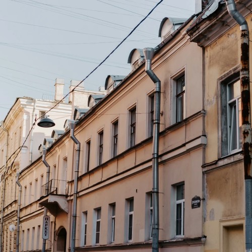 Прогулка по Литейной слободе: символы, истории, интриги