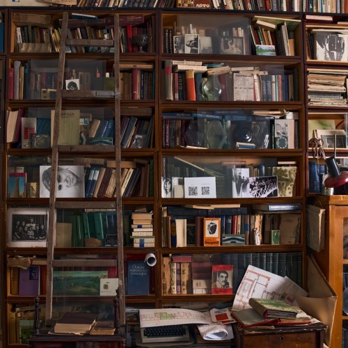 Must-see: Питер с высоты, парадные и легендарная квартира Довлатова