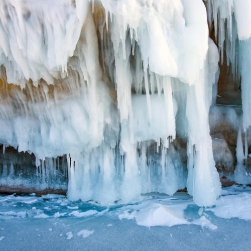 На застывший Байкал в мини-группе: Ольхон с севера на юг и Тажеранские степи