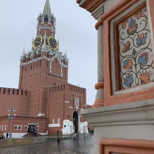 Индивидуальное путешествие сквозь века: тайны и предания старой Москвы и Заречья