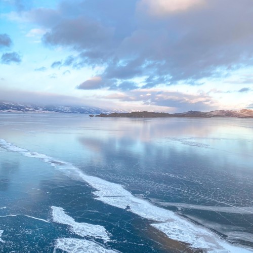 Персонально на джипах с тревел-фотографом без экскурсий: Ольхон и Огой в объятиях льда