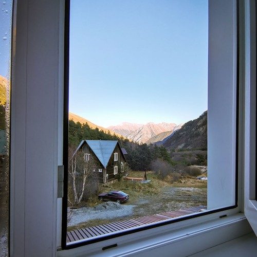 Семейный треккинг в Дигории с размещением в гостинице