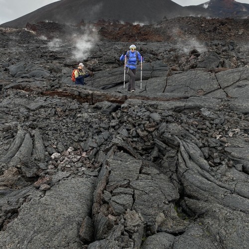 Джип-экспедиция своей компанией по экстремальному бездорожью к вулкану Плоский Толбачик