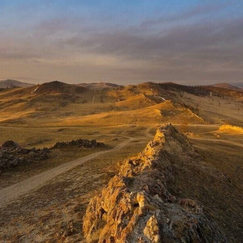 Тажеранские степи, мысы Ольхона и Кругобайкальская железная дорога
