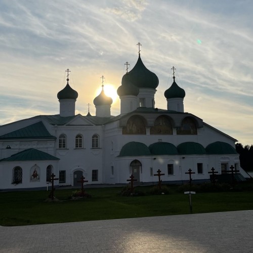 Из Петербурга — к монастырю Александра Свирского и другим святыням