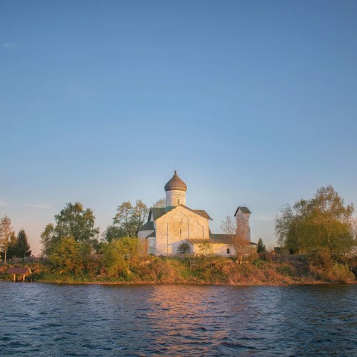 Водная прогулка на катере по центру Пскова — 30 минут
