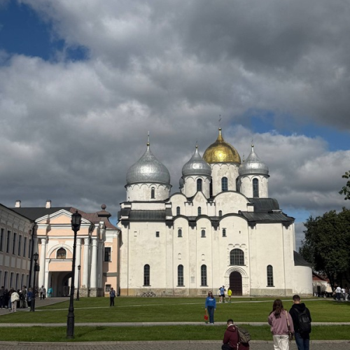 Новгородская Русь: кремль, монастырь и деревянная сказка