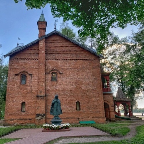 5 древних городов на берегах могучей Волги: автобусный тур из Москвы с дегустацией сыра