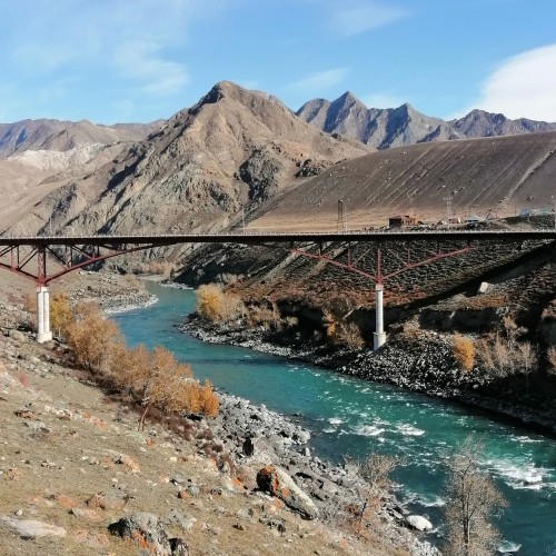 К Гейзерному озеру через «Красные ворота» (из Горно-Алтайска)