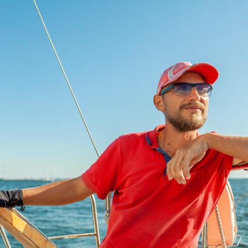 Романтическая прогулка на парусной яхте