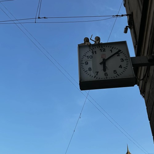 Петроградская сторона: северный модерн, поэты и чекисты