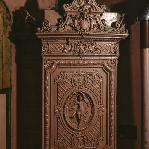 С гидом-проводником — по дворам и парадным Петроградской стороны