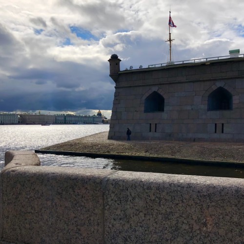 Истории Петропавловской крепости и выстрел пушки (в мини-группе)