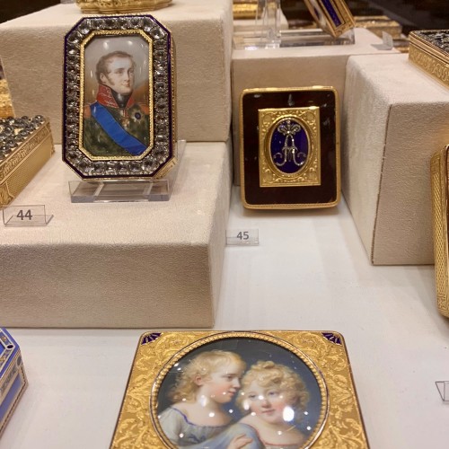 Блестящий мир Фаберже