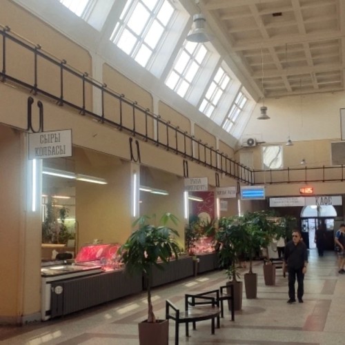 Сытная экскурсия по старейшему рынку Петербурга — с пирожками и чаепитием