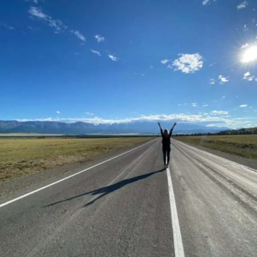 Алтайская кругосветка: на минивэне по кольцевому маршруту и топовым локациям