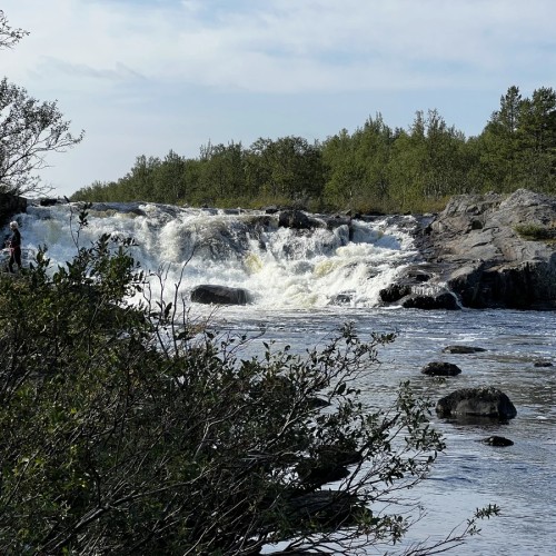 Кольский фьорд и великолепие водопадов