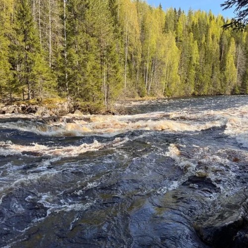 Карельский экспресс: горный парк «Рускеала», знаменитые водопады и экскурсии на выбор