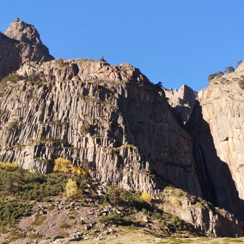 Треккинг в Чегемском ущелье без рюкзаков с проживанием в гостевом доме (всё включено)