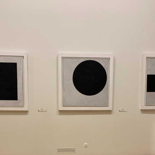 Идём на экскурсию в Русский музей с гидом (билеты включены)