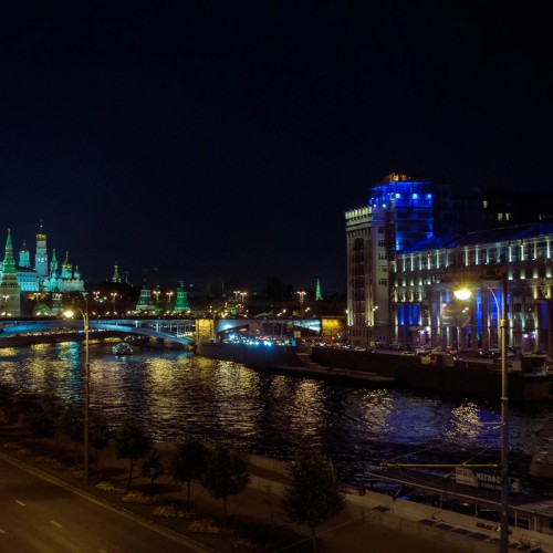 Речная прогулка по центру Москвы с дискотекой «ля-Музон» (18+)