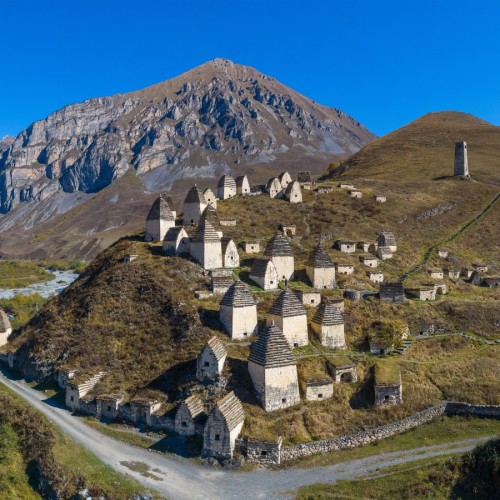 Индивидуальная поездка на внедорожнике по топовым местам Северной Осетии